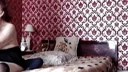 POV con il capezzolo film porno completi download dai capelli scuri