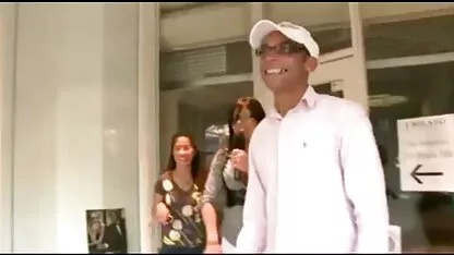 La guardia era entusiasta di vedere il suo partner film completi mario salieri cazzo nel lavoro a turni