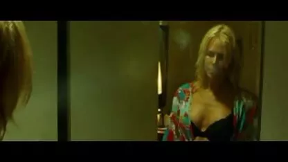 Massaggiatori adulti film porno italiani integrali provocando sesso lesbico