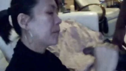 Mistress versò il culo dell'acqua al contadino e gli fece film erotico completo gratis leccare i piedi