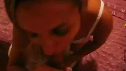 La ragazza che non ha mai film completi erotici gratis soddisfatto di lasciare un uomo nero in vagina rasata