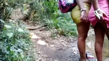 Ragazza film erotici completi italiani sonno lavato all'inguine rasata