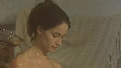 Padrona lesbica strapon film porno per intero schiavo schiavo