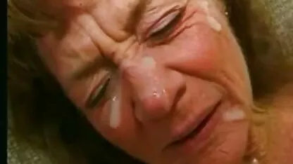 Cazzo penetrazione completa video giovane davanti alla webcam che è incluso