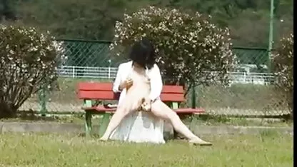 Un uomo mascherato a tentoni un cappello ragazza e dare film porno interi con trama l'orgasmo